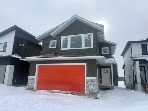 10621 133 Ave, Grande Prairie, AB, T8X0W5 | Card Image