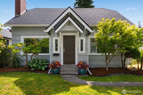 520 N Church St, Montesano, WA, 98563-2501 | Card Image