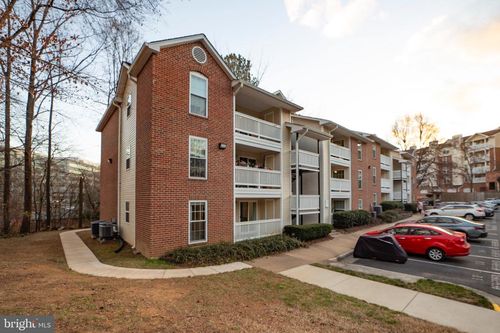 apt-101-1501 Lincoln Way, MCLEAN, VA, 22102-5802 | Card Image