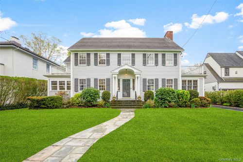 27 Oak Ave, Larchmont, NY, 10538-3516 | Card Image