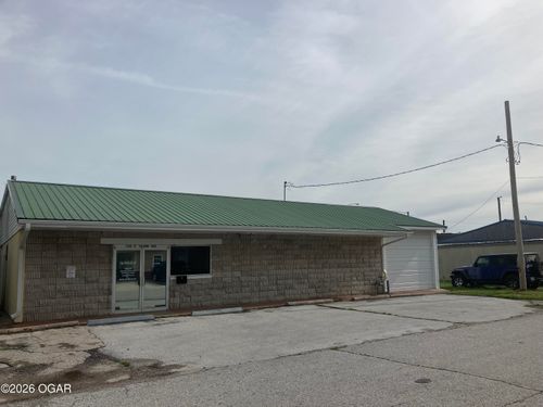 110 E Sloan Avenue, Mount Vernon, MO, 65712 | Card Image