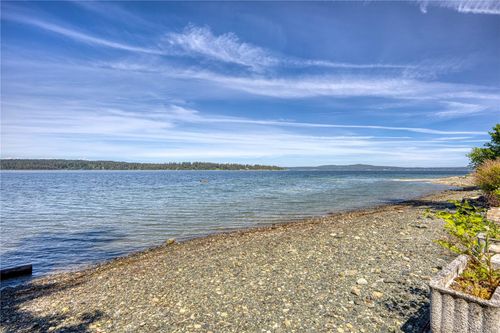 395 Woodley Rd, Ladysmith, BC, V9G1Y2 | Card Image