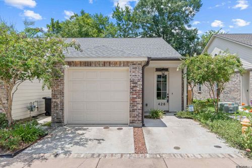 428 Saint Thomas Ln, Baton Rouge, LA, 70806-4297 | Card Image
