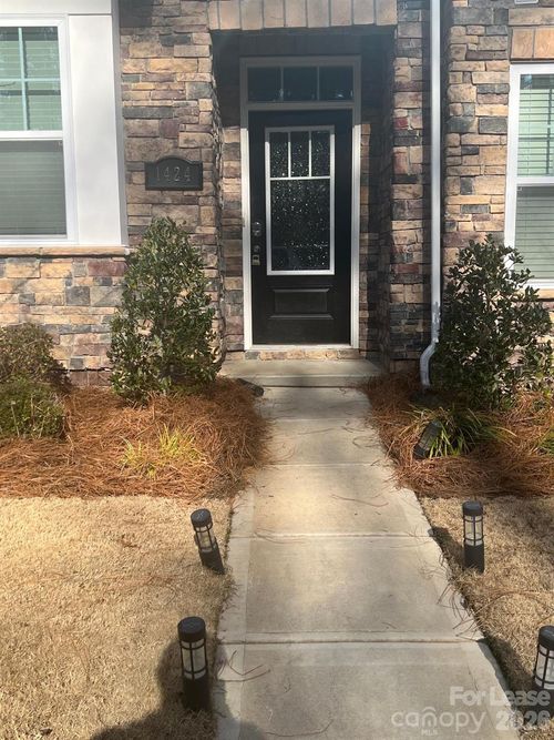 1424 Galloway Rd, Charlotte, NC, 28262-1448 | Card Image