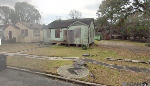 2010 Hemlock St, Baton Rouge, LA, 70802 | Card Image