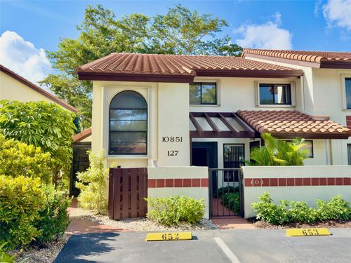 apt-201-10851 Palm Lake Ave, Boynton Beach, FL, 33437-2245 | Card Image