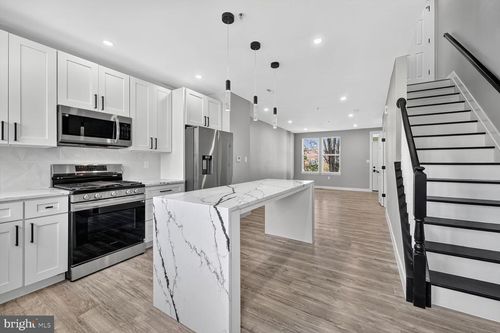 1723 Stanton Ter Se, WASHINGTON, DC, 20020-2823 | Card Image