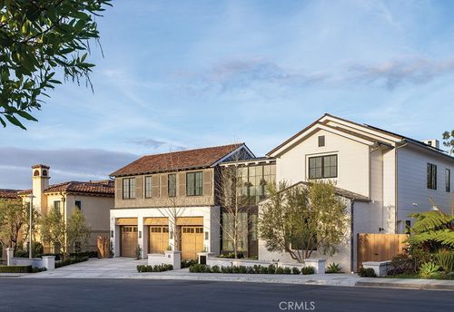 8 Cherry Hills Ln, Newport Beach, CA, 92660-5118 | Card Image