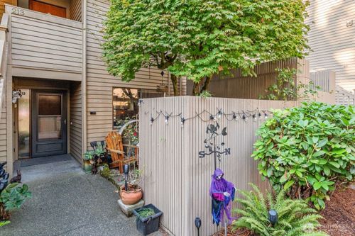 apt-b113-2023 Narrows View Cir Nw, Gig Harbor, WA, 98335-6816 | Card Image