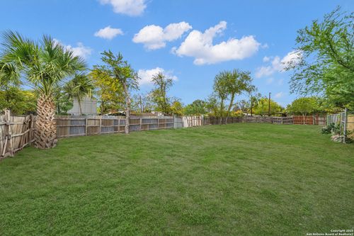 919 Saint Anthony Ave, San Antonio, TX, 78210-2264 | Card Image