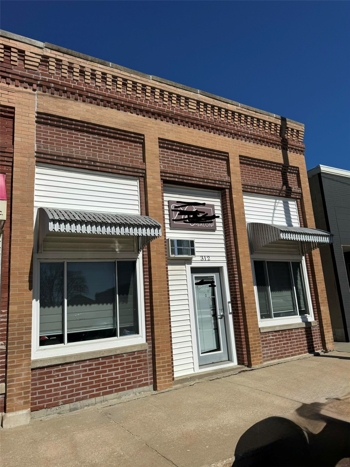 312 W Wood St, Urbana, IA 52345