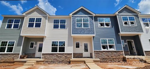 1986 W Davidson Ave, Gastonia, NC, 28052-0543 | Card Image