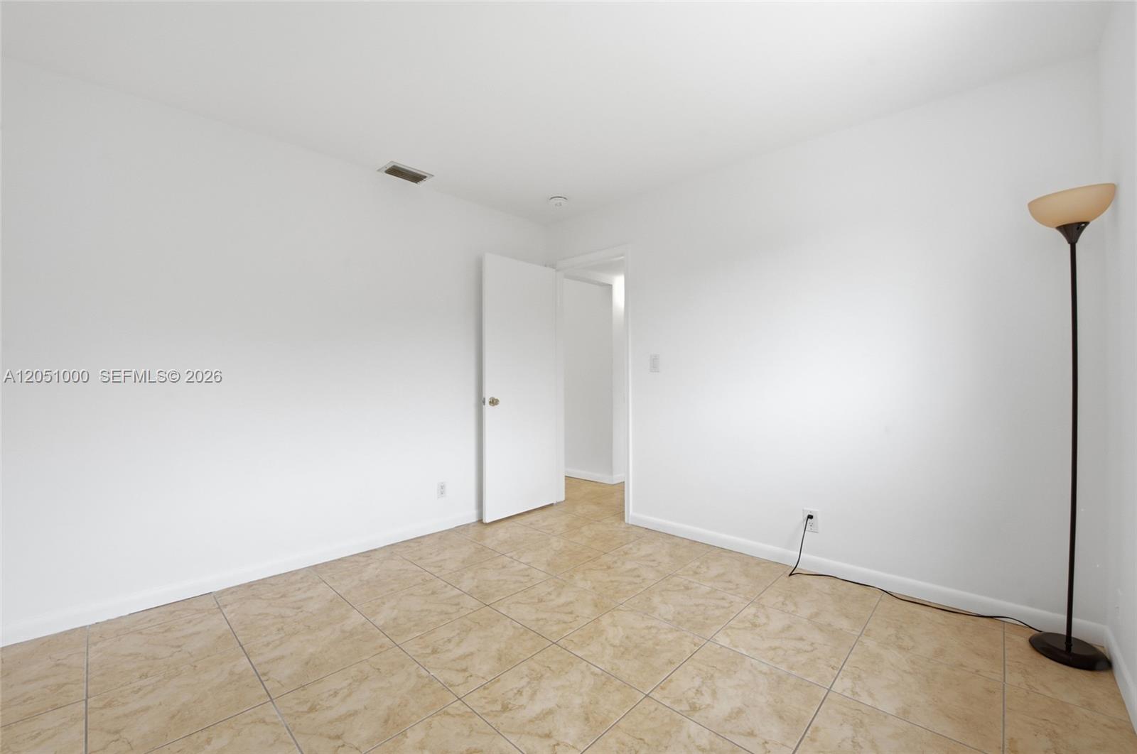 Residential in Hollywood
