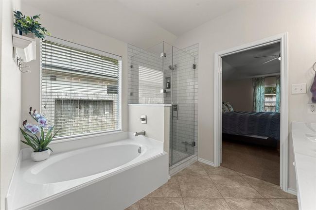 1935 Ryansbrook Ln, House other with 4 bedrooms, 2 bathrooms and 2 parking in Spring TX | Image 14