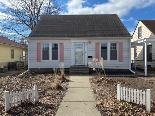 1108 California Ave W, Saint Paul, MN, 55108-2202 | Card Image
