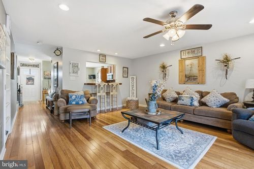 62 Andrews Ct, UPPER CHICHESTER, PA, 19014-3359 | Card Image