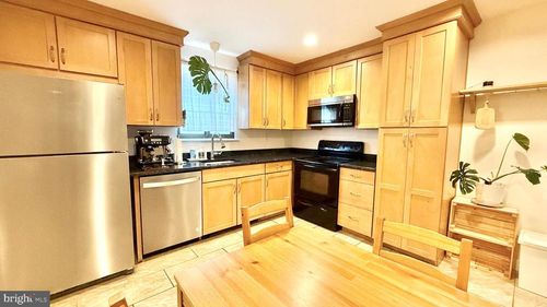 415 Meadow Woods Lane, LAWRENCEVILLE, NJ, 08648 | Card Image