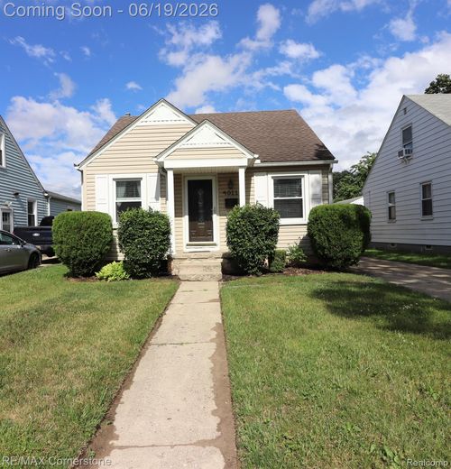 4011 Mildred St, Wayne, MI, 48184-1912 | Card Image