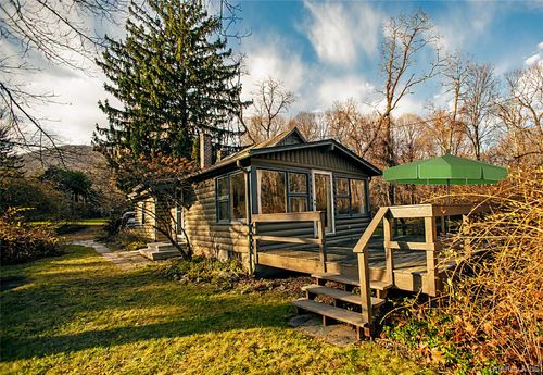 21 Lookout Dr, Cold Spring, NY, 10516-4134 | Card Image