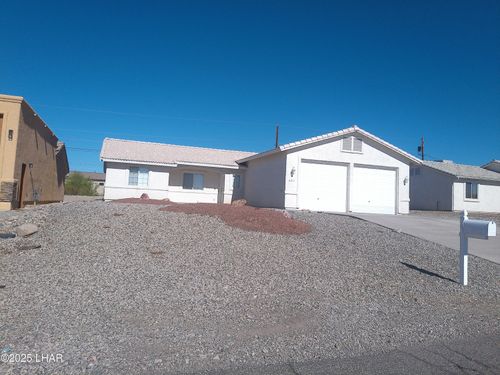 2211 Holly Ave, Lake Havasu City, AZ, 86403-2921 | Card Image