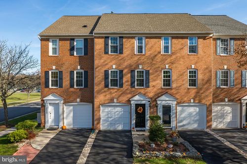 26082 Lands End Drive, CHANTILLY, VA, 20152 | Card Image