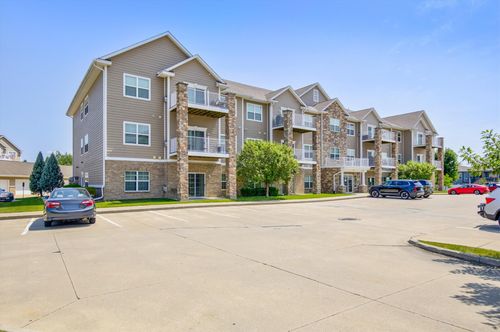 3204-8350 Ep True Pkwy, West Des Moines, IA, 50266-8375 | Card Image