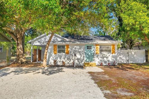 1752 42nd St S, ST PETERSBURG, FL, 33711-2714 | Card Image