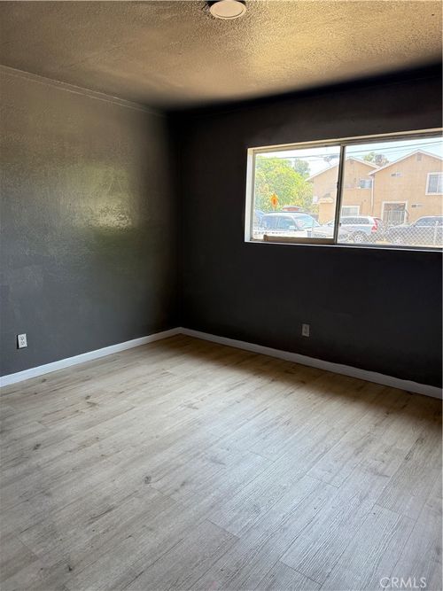 1030 W Latham, Hemet, CA, 92543 | Card Image