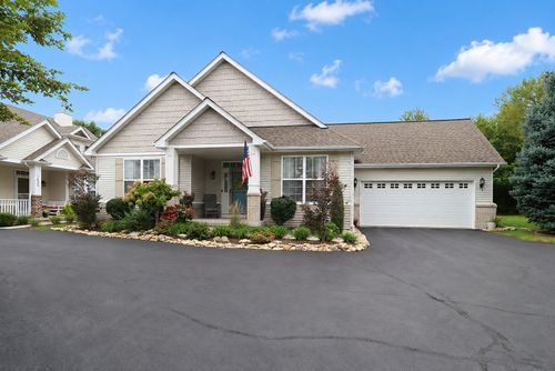 1635 Augusta Ln, Shorewood, IL, 60404-8180 | Card Image