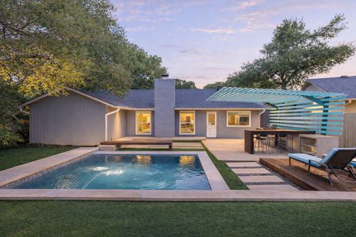 11402 Santa Cruz Dr, Austin, TX, 78759-4937 | Card Image