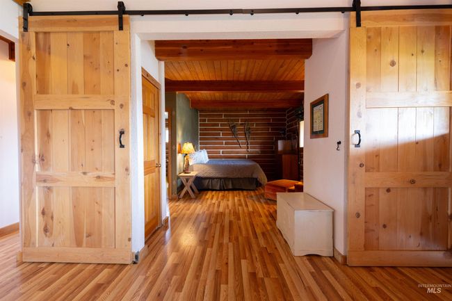 130 Valley Creek Rd, House other with 3 bedrooms, 3 bathrooms and 1 parking in Stanley ID | Image 9