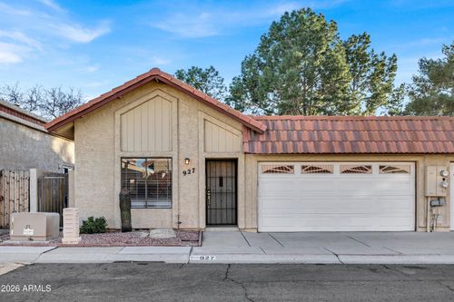 927 E Charleston Ave, Phoenix, AZ, 85022-1139 | Card Image