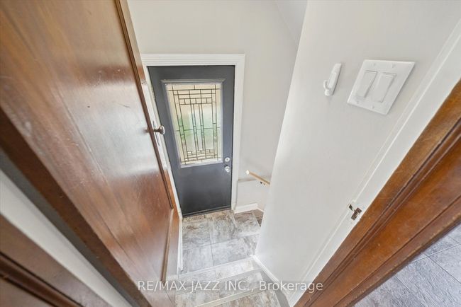 649 Masson St, House other with 3 bedrooms, 2 bathrooms and 3 parking in Oshawa ON | Image 35