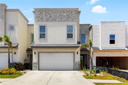 2215 Corales St, Mission, TX, 78573-8514 | Card Image