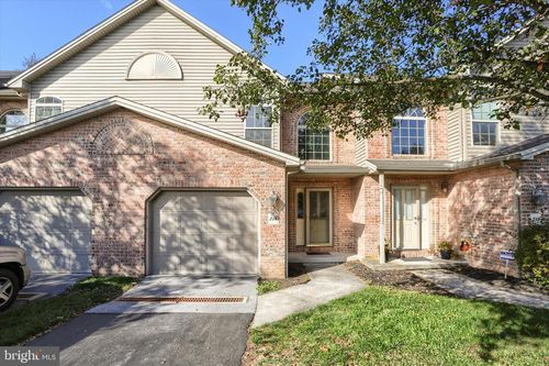 221 W Locust St, ENOLA, PA, 17025-3042 | Card Image