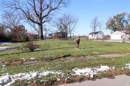 300 S Angle St, Dunkirk, IN, 47336-1111 | Card Image