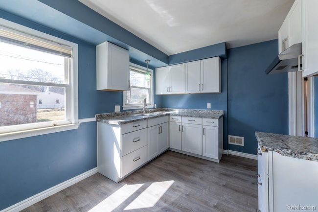 620 Arlington St, House other with 3 bedrooms, 1 bathrooms and null parking in Inkster MI | Image 7