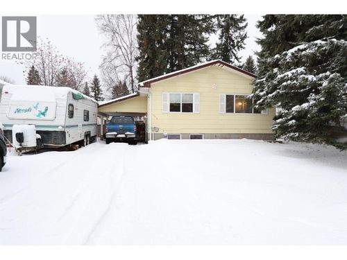 6015 Selkirk Cres, Prince George, BC, V2N2G9 | Card Image