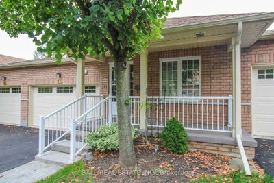 13 - 877 Wentworth St, Condo with 2 bedrooms, 3 bathrooms and 2 parking in Peterborough ON | Image 2