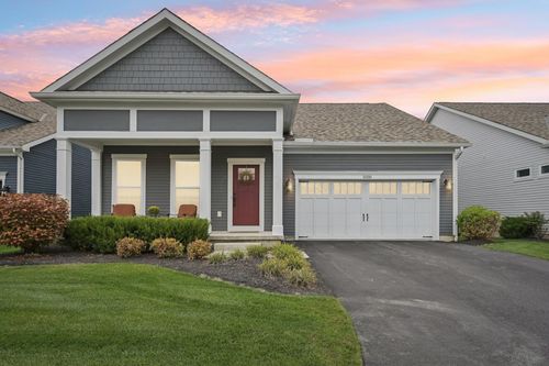 5050 Green Vista Xing, Powell, OH, 43065-9815 | Card Image
