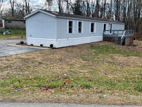 3717 Douthett Dr, Jamestown, PA, 16134-3948 | Card Image