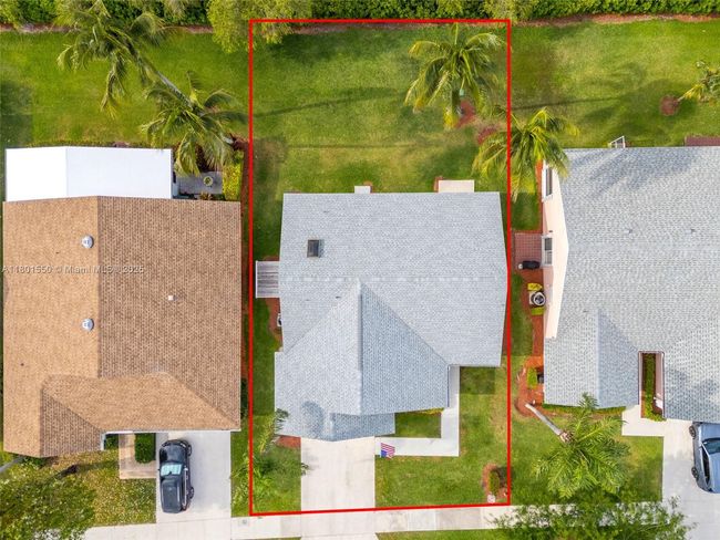 2590 Se 7 Th Pl, House other with 2 bedrooms, 2 bathrooms and null parking in HOMESTEAD FL | Image 9