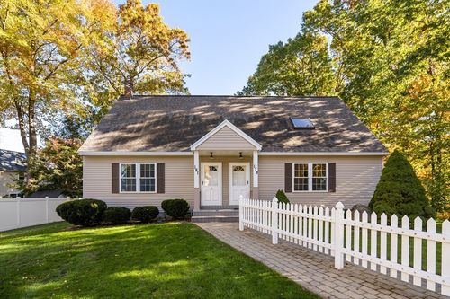 2-181 Pilgrim Rd, Haverhill, MA, 01832-2962 | Card Image