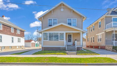 1019-1021 Bluff Avenue, Sheboygan, WI, 53081 | Card Image