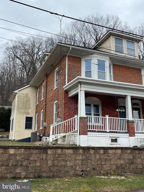 5 Ehst Rd, BECHTELSVILLE, PA, 19505-9767 | Card Image