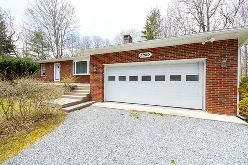 3889 Route 82, Millbrook, NY, 12545-6042 | Card Image