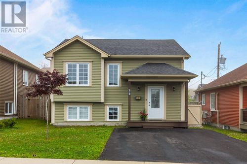 22 Truxtun Pl, Mount Pearl, NL, A1N0E9 | Card Image