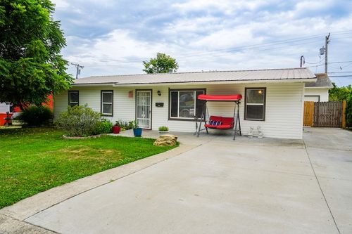 1649 Dale Ridge Rd, New Carlisle, OH, 45344-2410 | Card Image