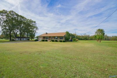 3313 Barkley Bridge Road, House other with 3 bedrooms, 2 bathrooms and null parking in Hartselle AL | Image 1