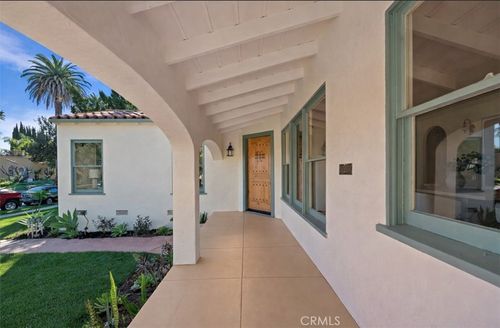 3725 Lime Ave, Long Beach, CA, 90807-4137 | Card Image